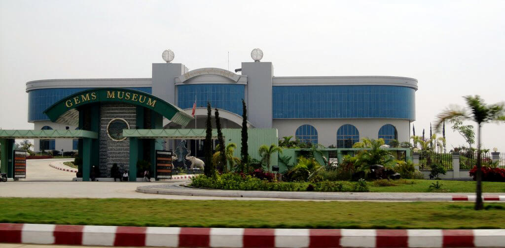 Naypyidaw (Nay Pyi Taw) : Naypyidaw (Nay Pyi Taw) :