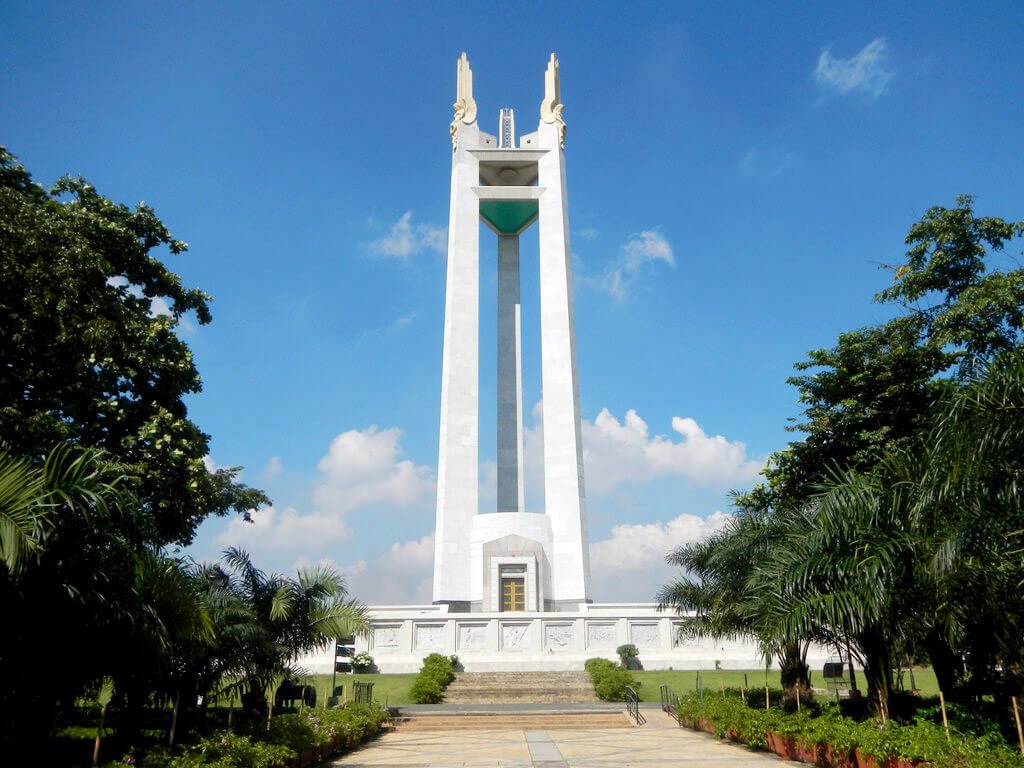 Quezon City : Quezon City :