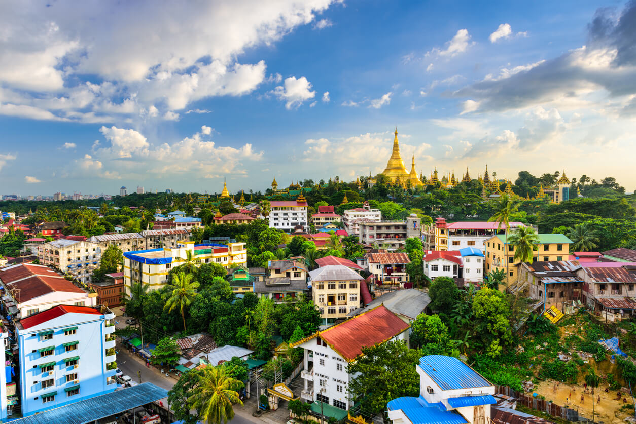 Yangon (Rangoon) : Yangon (Rangoon) :